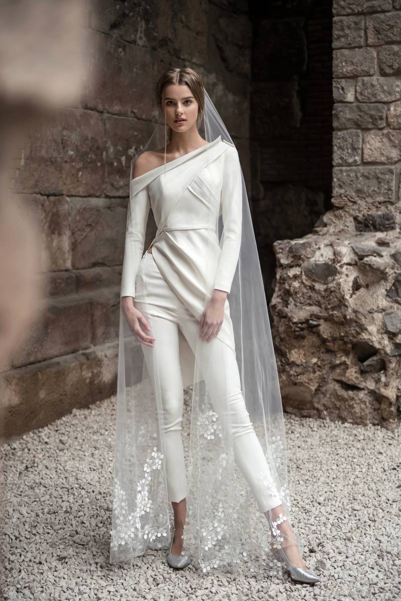 Wedding Dress Trends for Fall 2020 from New York Bridal Fashion Week ...